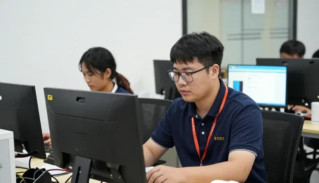 宣传片制作品牌视频制作套餐账号代运营：从入门到明白